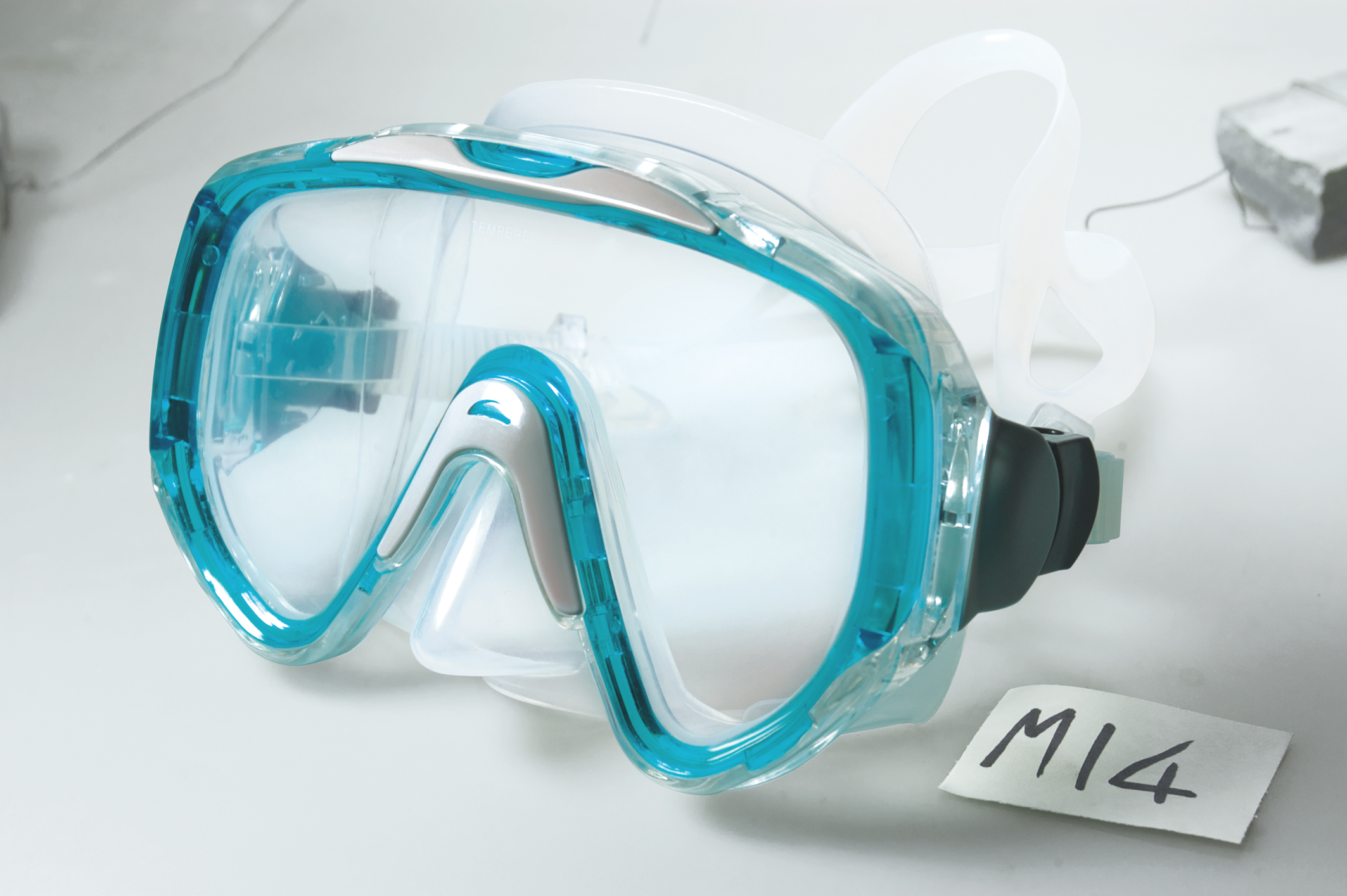 Masque de plongée très résistant-M14